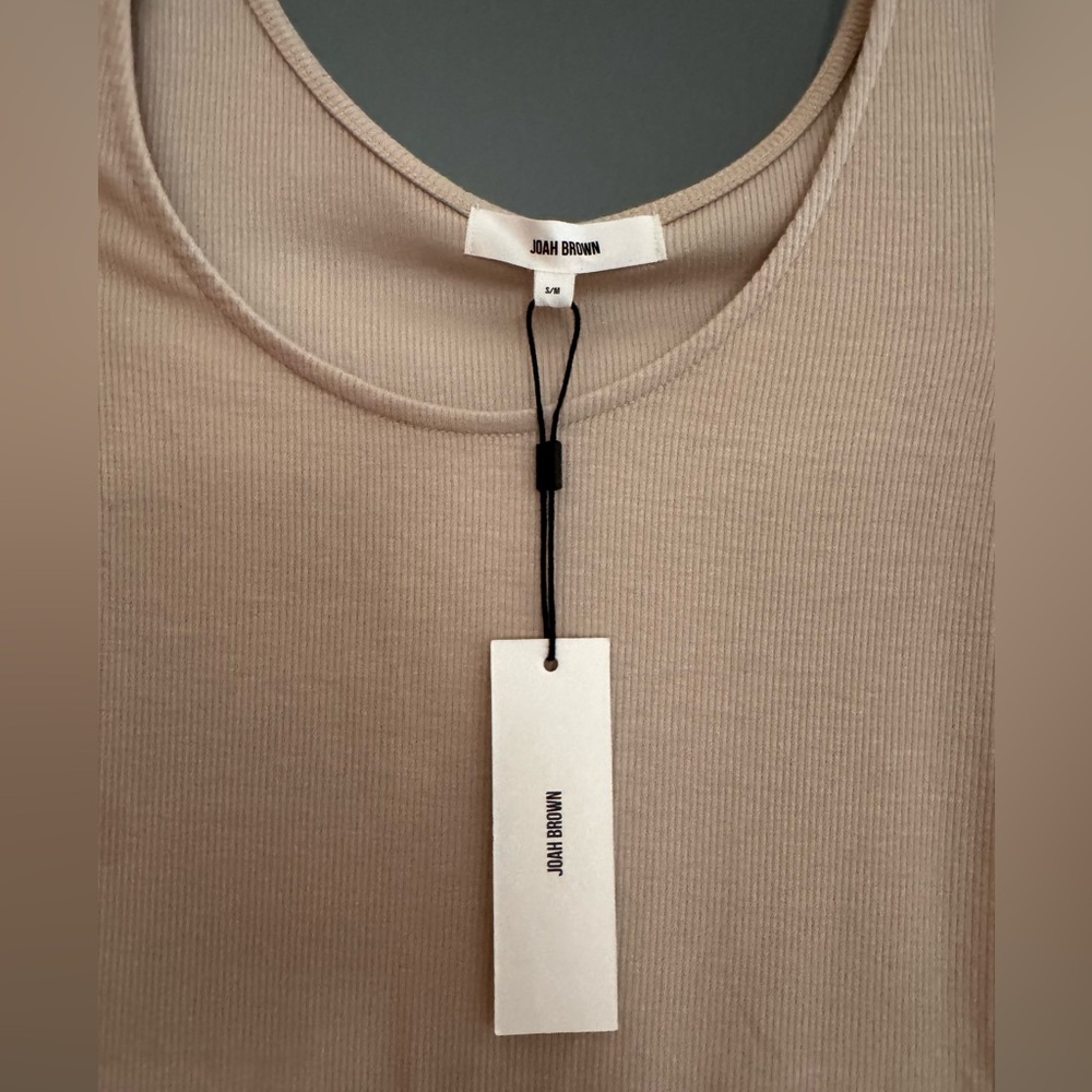 Classic Scoop Neck Long Sleeve in Dune - Picture 3 of 6